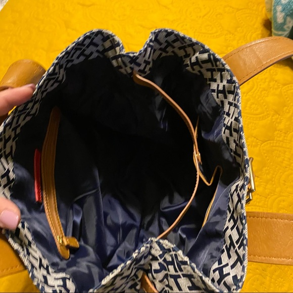 Tommy Hilfiger | Classic - Large Tote Bag - Picture 13 of 14
